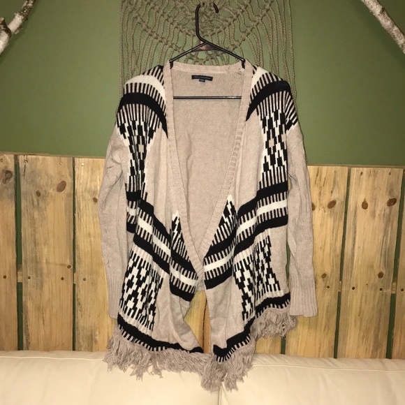 American Eagle Outfitters Sweaters - Size S American Eagle Outfitters Fringe Sweater